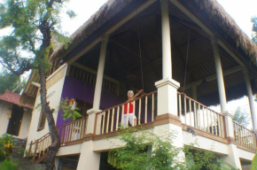 Om Shanti Cottages